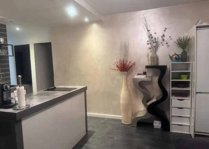 Sevigne 6p 2ch G Terrace Pool Tennis Διαμέρισμα